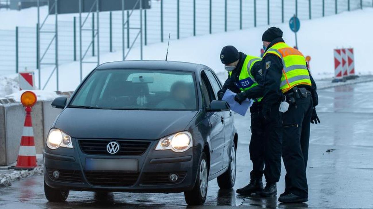 Reisen: Kontrollen bei Einreise aus den Niederlanden | ZEIT ONLINE