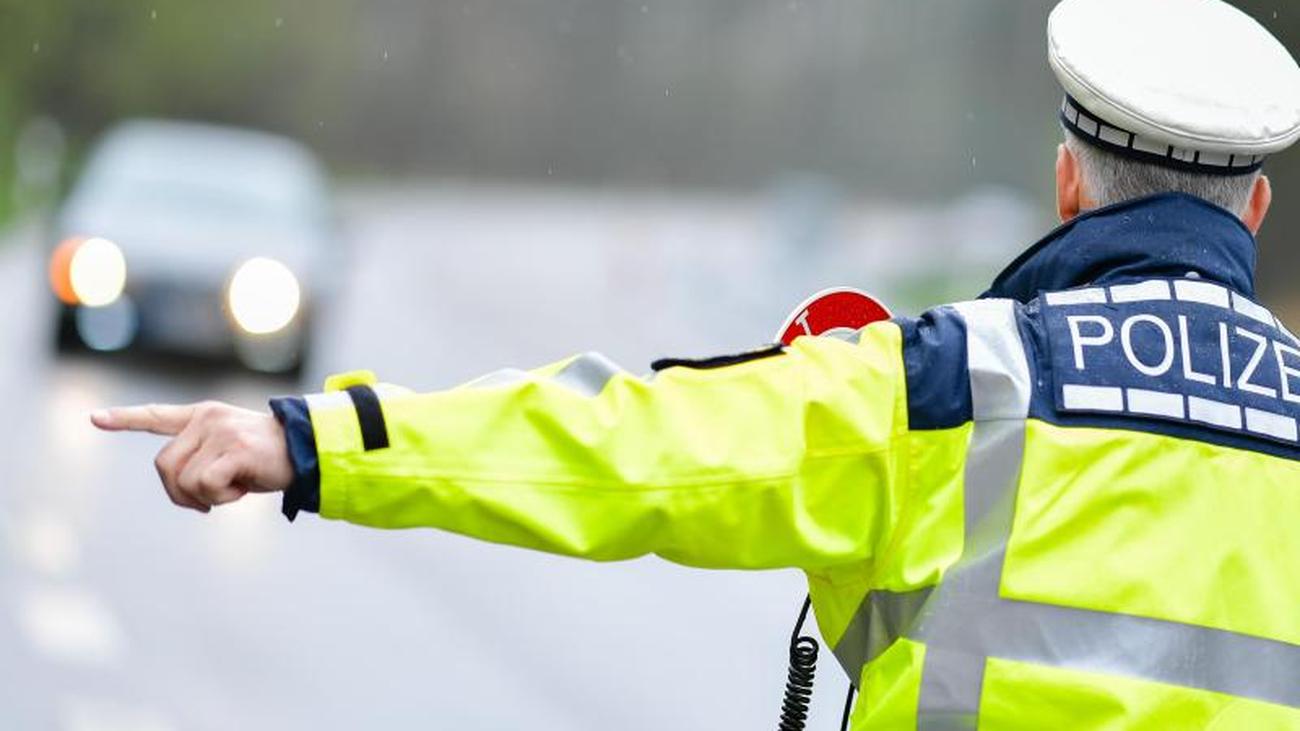 Strassenverkehrsordnung Harte Zeiten Fur Verkehrssunder Neuer Bussgeldkatalog Zeit Online