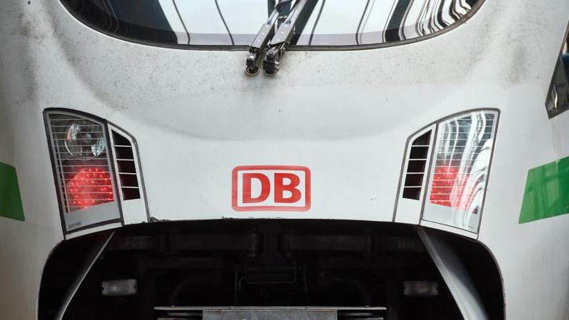 Bahn BahnFernverkehr zwischen Bielefeld und Hannover