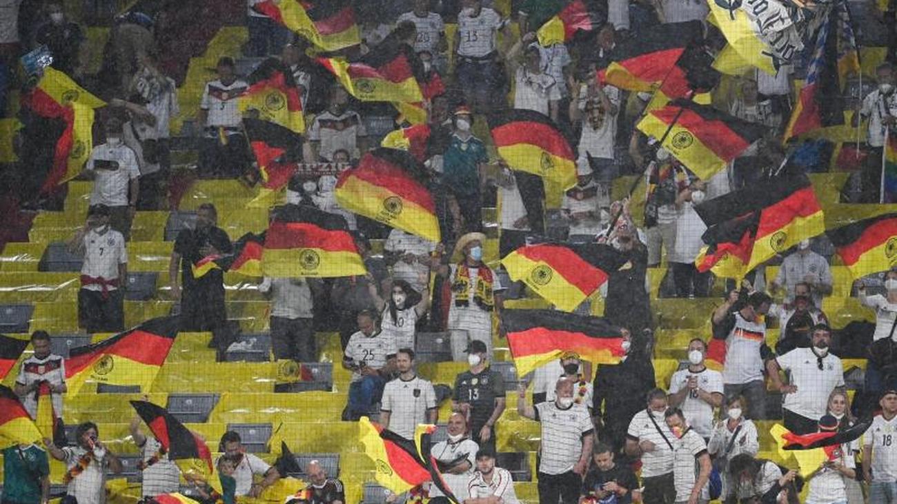 Fußball CoronaRegeln im EMStadion erneut gebrochen ZEIT ONLINE