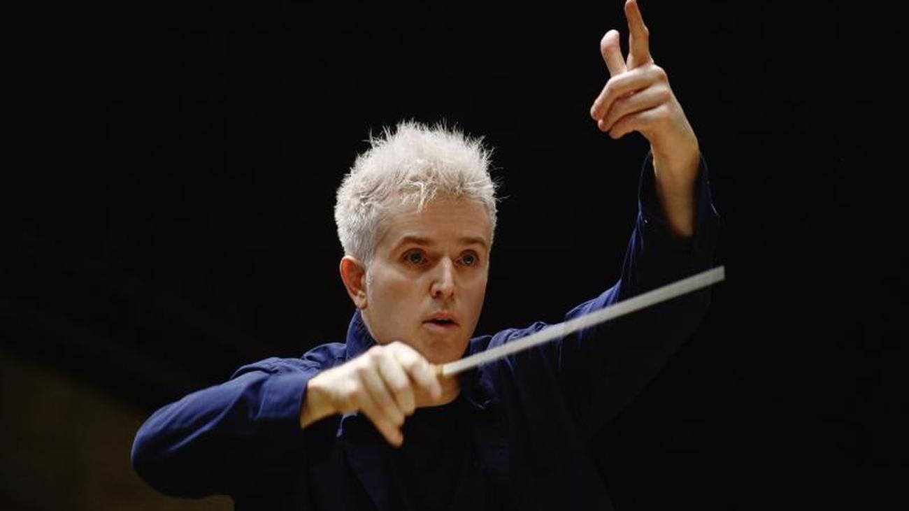 Musik Generalmusikdirektor wird auch Musikdirektor in Neapel ZEIT ONLINE