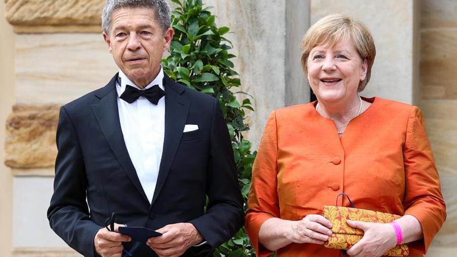 In Bayreuth Abschied Vom First Husband Joachim Sauer Zeit Online