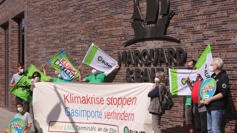 Demonstrationen: Brunsbüttel Stellt Sich Auf Protest Gegen LNG-Terminal ...