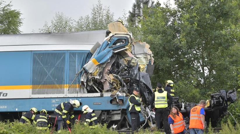 Unfälle: In Tschechien verunglückter Zug ist von deutscher ...