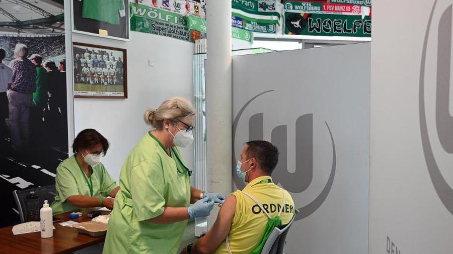 einen mann nach einem treffen fragen wolfsburg