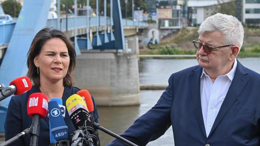 Konflikte Joschka Fischer Eu Hat Osterweiterung Zu Wenig Genutzt Zeit Online