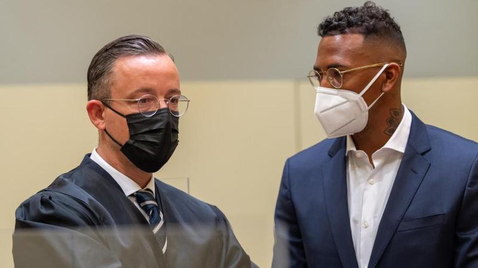 Prozesse: Boateng-Prozess: Schilderung von Ex-Freundin gestützt | ZEIT