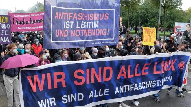 Demonstrationen: Ausschreitungen bei Demonstration 