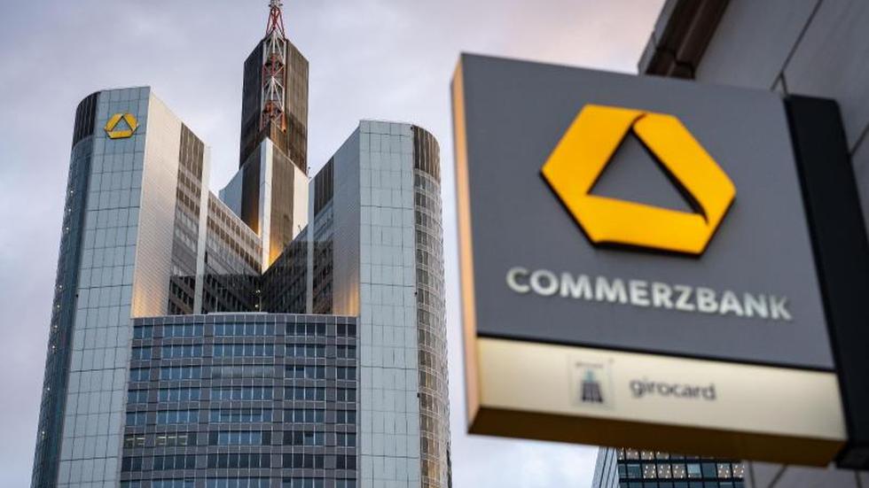 Banken: Commerzbank nimmt erste digitale Beratungszentren in Betrieb ...