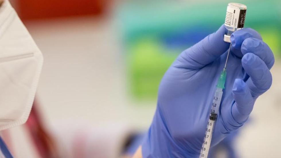 2GRegel ExtraKantinenbereiche für Geimpfte und Genesene ZEIT ONLINE