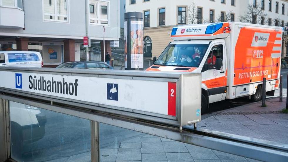 Notfälle: Mann Wird In Frankfurt Von Zug Erfasst Und Getötet | ZEIT ONLINE