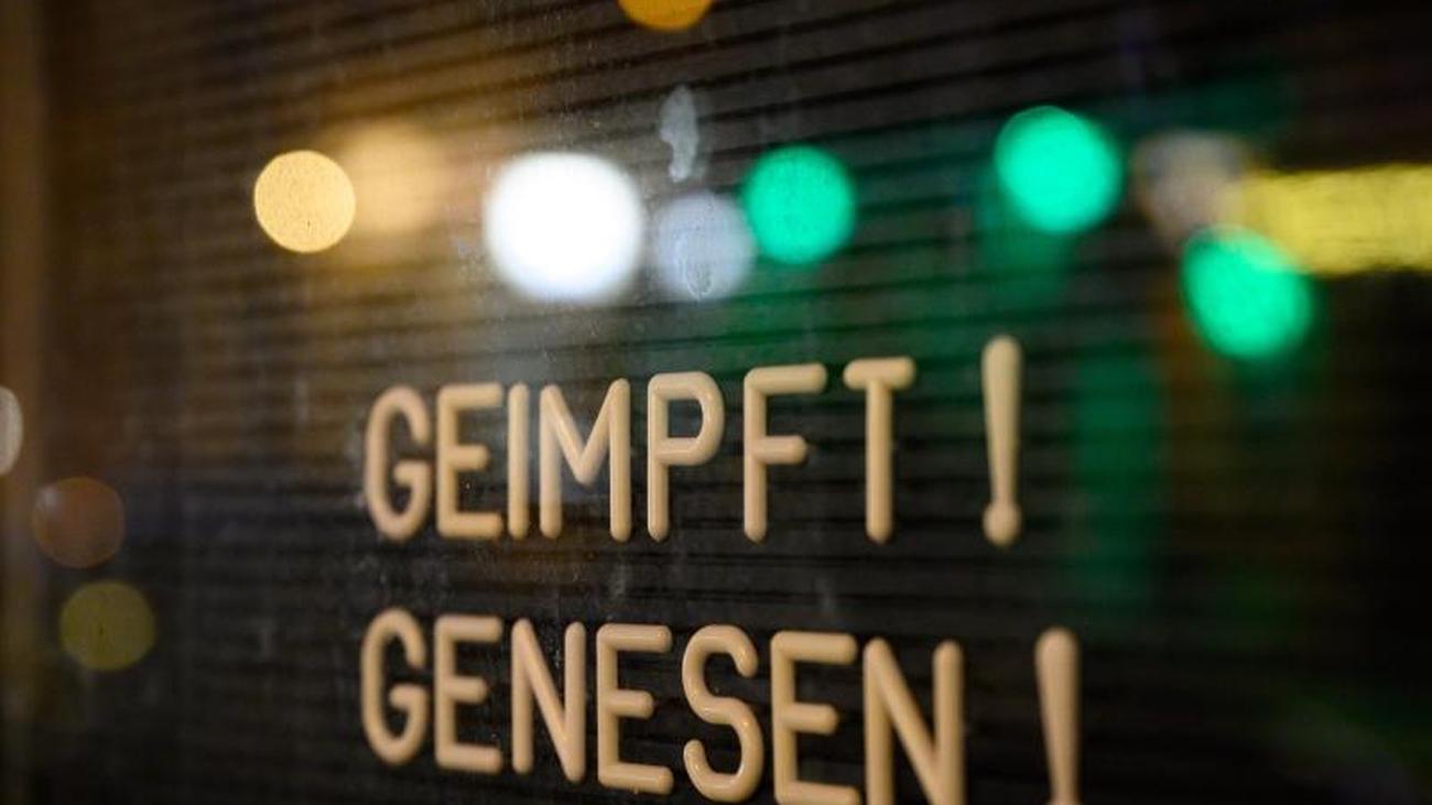 Senat Berlin Legt Nach Umfassende 2g Regel Ab Montag Zeit Online