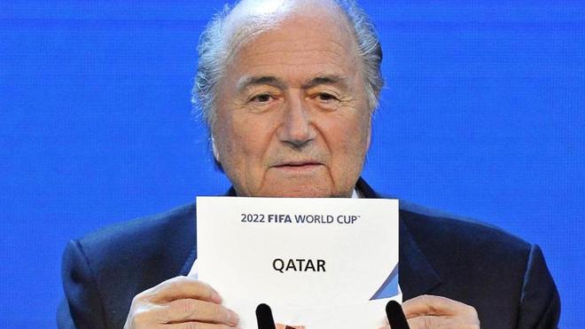 Fußball-Weltmeisterschaft 2022: Blatter: Katar-WM ein großer Fehler -  Kritik an Platini | DIE ZEIT