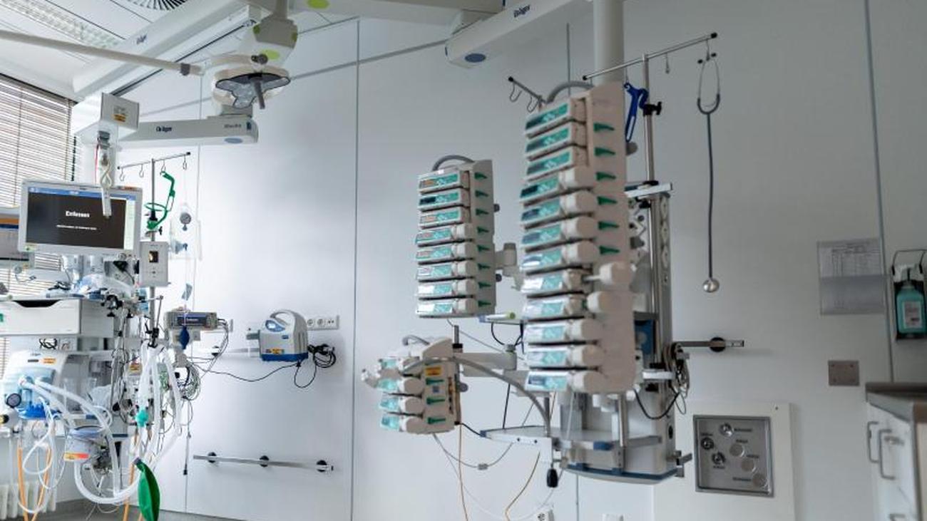 Krankheiten CovidFälle Ärzte und Rettungsdienste am Ende der Kräfte ZEIT ONLINE