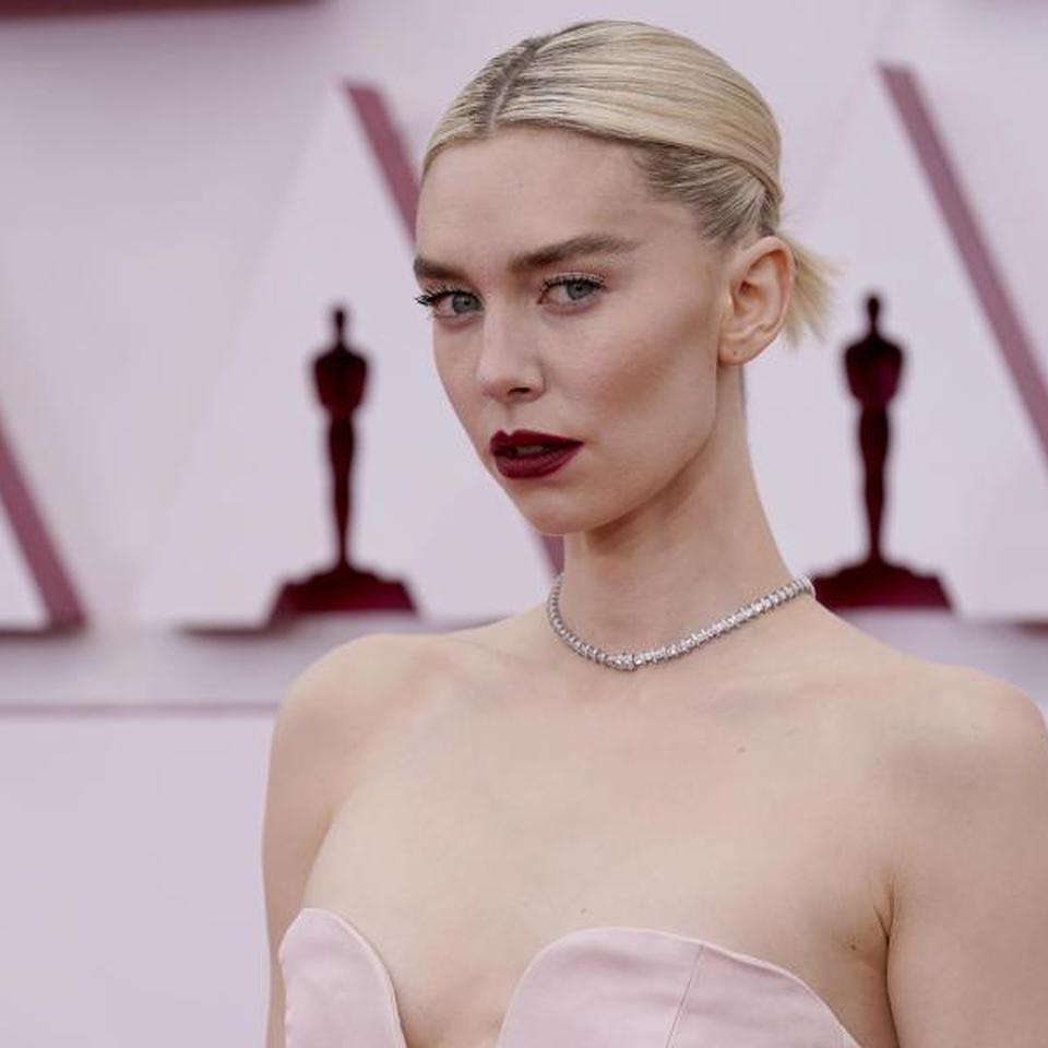 Die Schauspieler Joaquin Phoenix und Vanessa Kirby in 