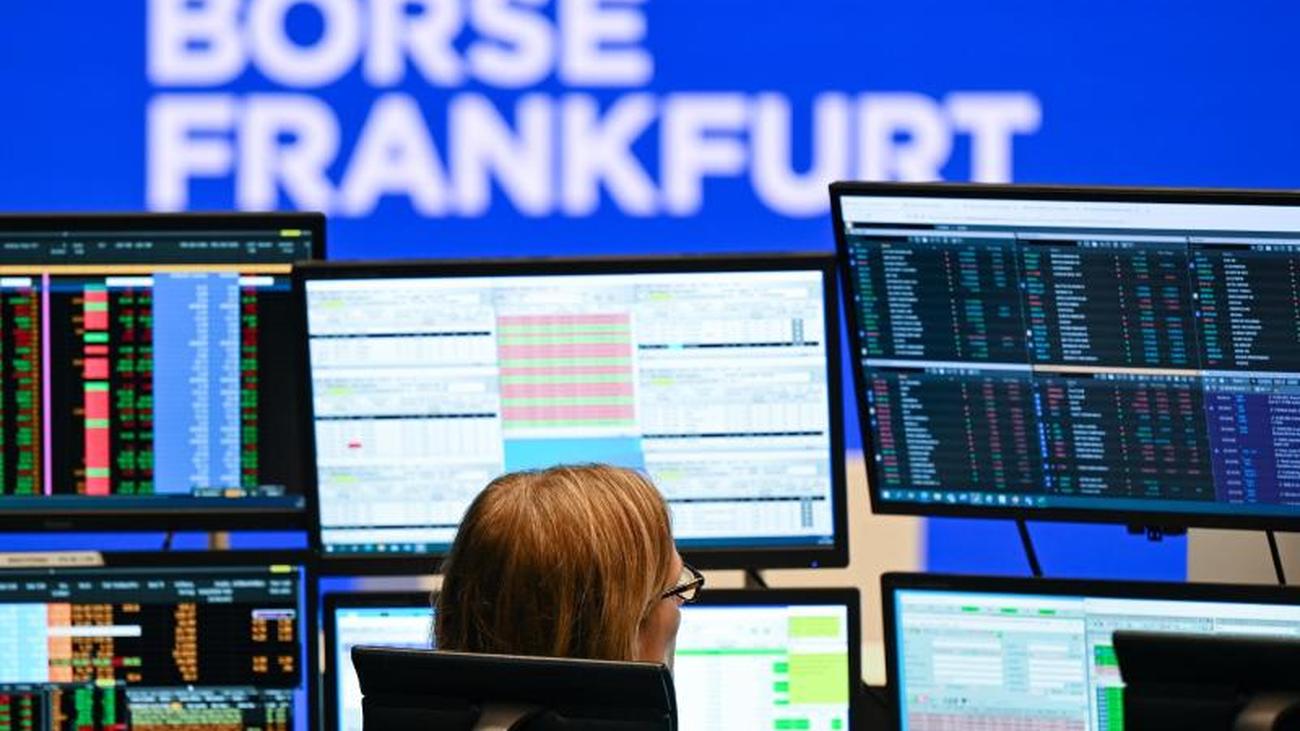 Banken Deutsche Bank Aktien zurückkaufen und Dividende ausschütten