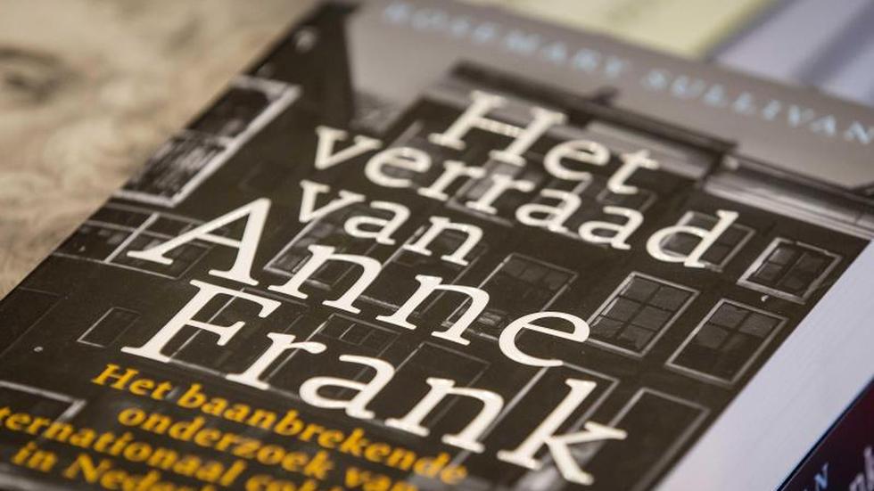 Diskussion über neues Buch Der Verrat an Anne Frank Dramatisches Ende einer Sensation ZEIT Diskussion über neues Buch Der Verrat an Anne Frank Dramatisches Ende einer Sensation ZEIT