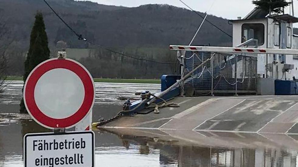 Verkehr: Erhöhter Pegelstand Der Weser Schränkt Schiffsbetrieb Ein ...