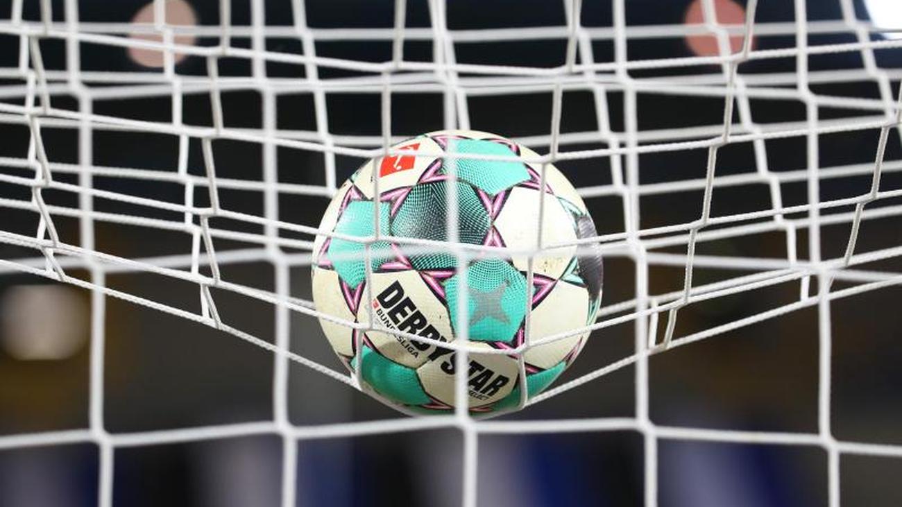 Fußball RTL zeigt Europa-League-Spiele mit Dortmund und RB Leipzig ZEIT ONLINE