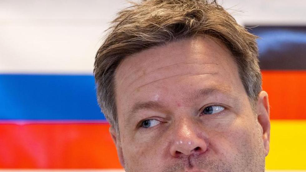 Regierung: Habeck hält aktuelle Gasversorgung für inakzeptabel | ZEIT ...