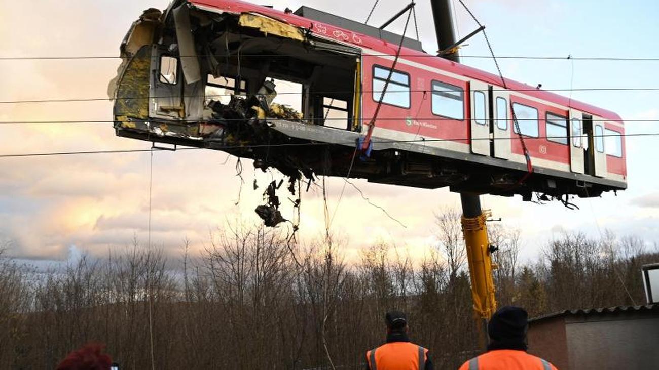Bahnverkehr Ermittlungen nach SBahnUnfall Lokführer im Fokus ZEIT ONLINE