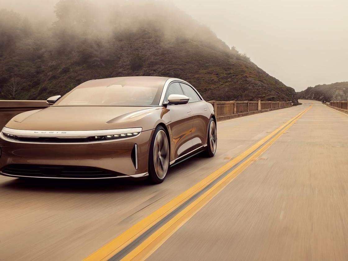 Dream Edition Lucid Air im Test Neue Nummer eins bei Kraft und Reichweite ZEIT ONLINE