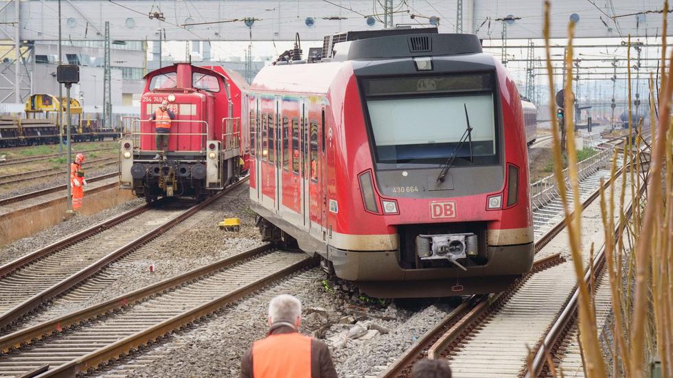 Unfälle BahnStrecke bei Rüsselsheim noch bis Mitte März gesperrt