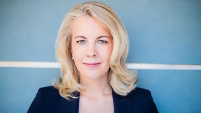 Parteien: Linda Teuteberg (FDP) schaut in die Kamera.