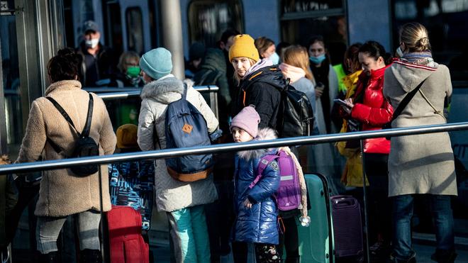 Europol: Warnung Vor Ausbeutung Von Flüchtlingen Durch Kriminelle ...