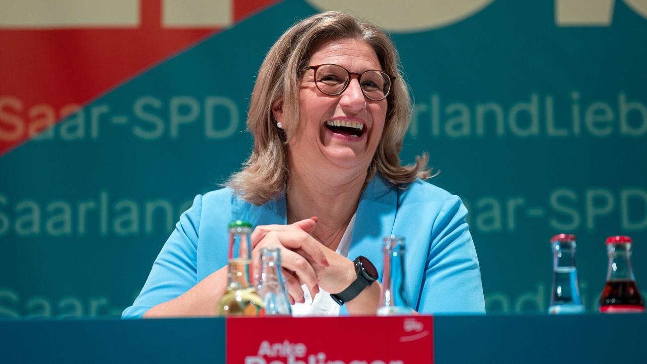 Landtagswahl: SPD verspricht Stabilität bei Wahlsieg - CDU: Rennen ...
