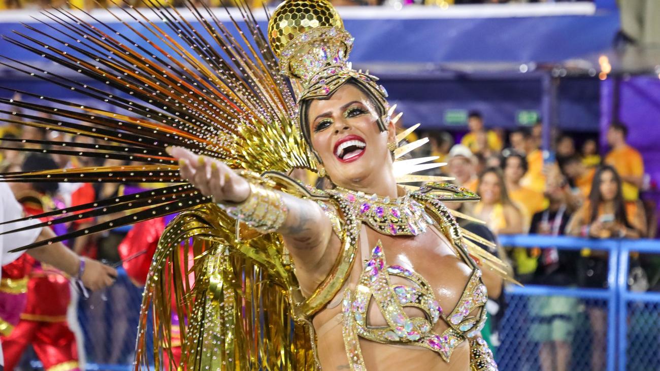 Rio De Janeiro Karneval Der Emotionen Rio Tanzt Nach Der Pandemie Wieder Zeit Online