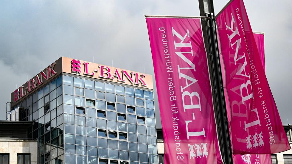 Pandemie LBank erwartet weniger CoronaHilfen im