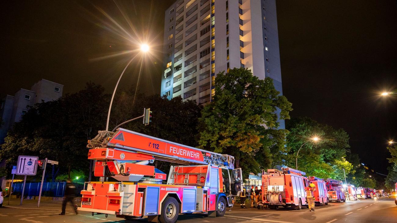 Berlin: Brand In Hochhaus In Schöneberg: Keine Verletzten | ZEIT ONLINE