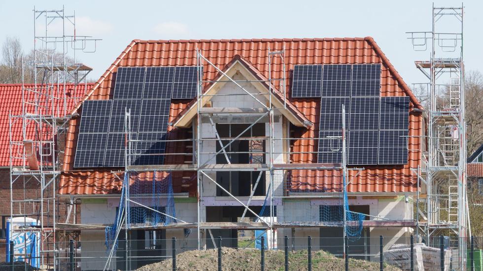 Energie: Union: Neubauförderung droht erneut auszulaufen | ZEIT ONLINE