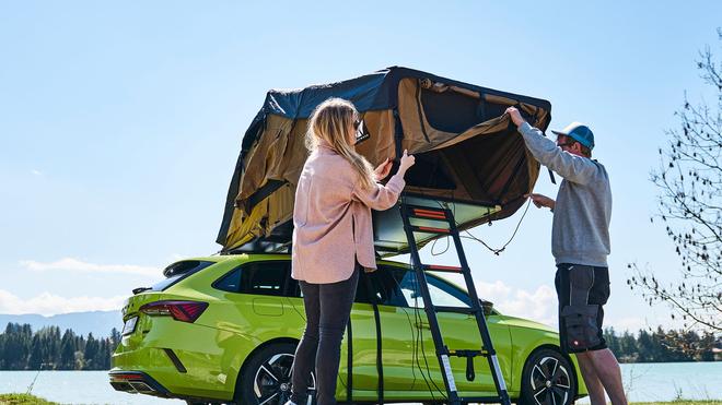 Komfortables Campen: Auf dem Auto schlafen: Was man bei Dachzelten beachten  muss | DIE ZEIT
