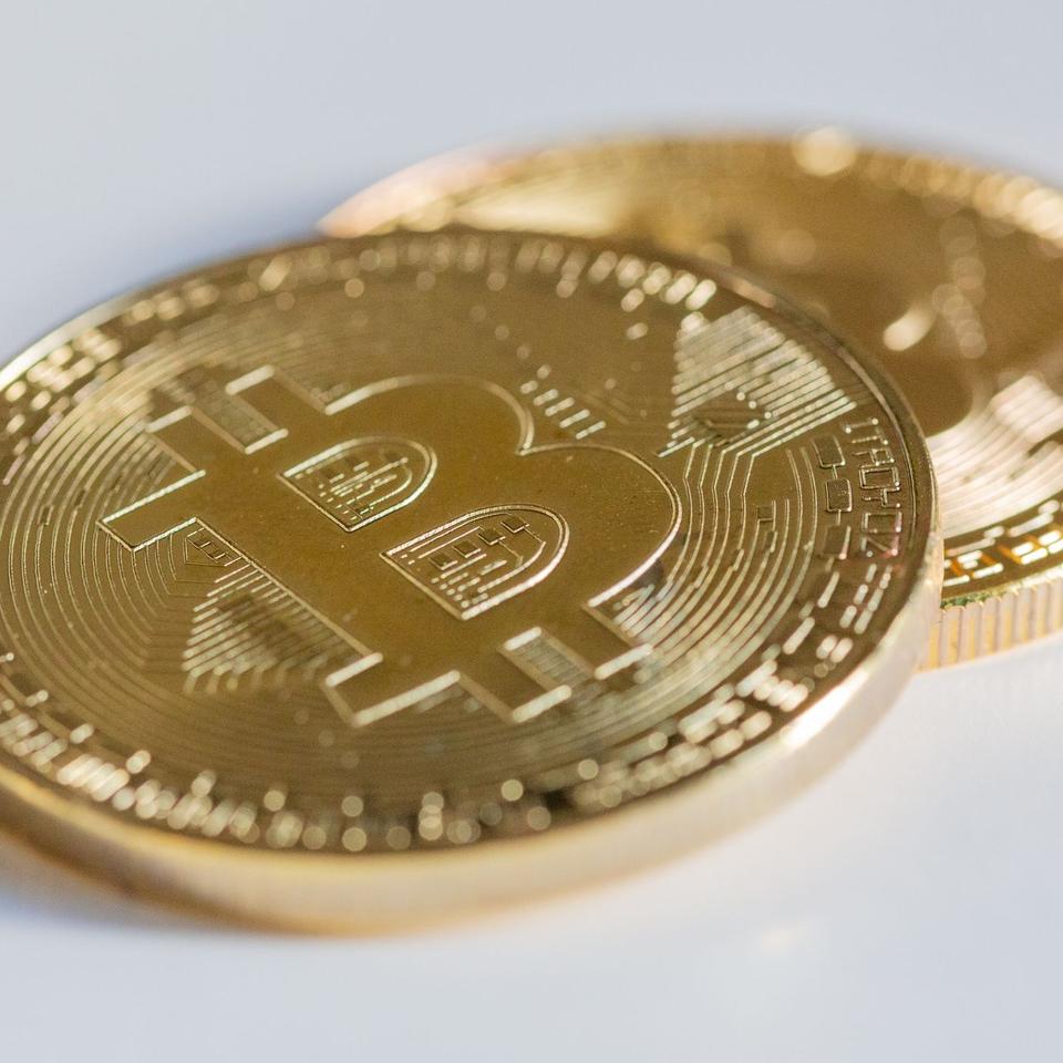 Internet: Rentner verliert rund 173.000 Euro durch Betrug mit Bitcoins |  DIE ZEIT