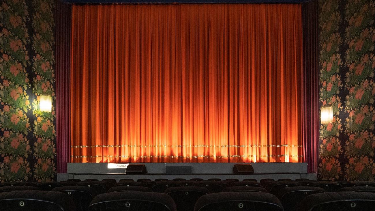 Werbeaktion Fünf Euro ins Kino Häuser rühren die Werbetrommel ZEIT