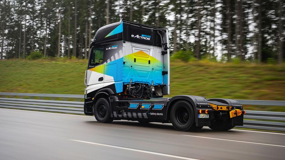 Elektro: Daimler Truck Stellt E-LKW Für Den Fernverkehr Vor | ZEIT ONLINE