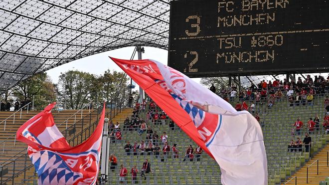 Legenden Derby Super Tag FC Bayern gewinnt gegen 1860 Munchen ZEIT ONLINE