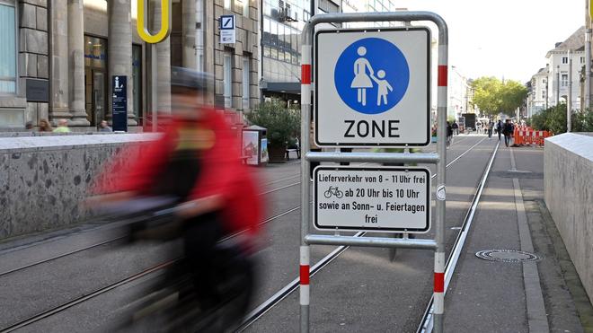 FUSS-Bundesverband: Fußgänger müssen sich viele Wege mit Radfahrern teilen. Das sorgt oft für Konflikte.