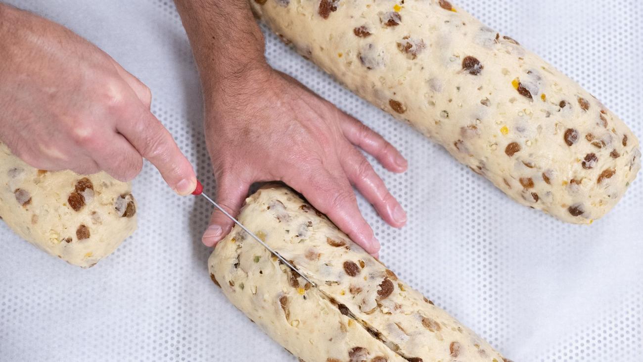 Brauchtum: Trotz Inflation: Weihnachtsstollen-Saison läuft gut an ...