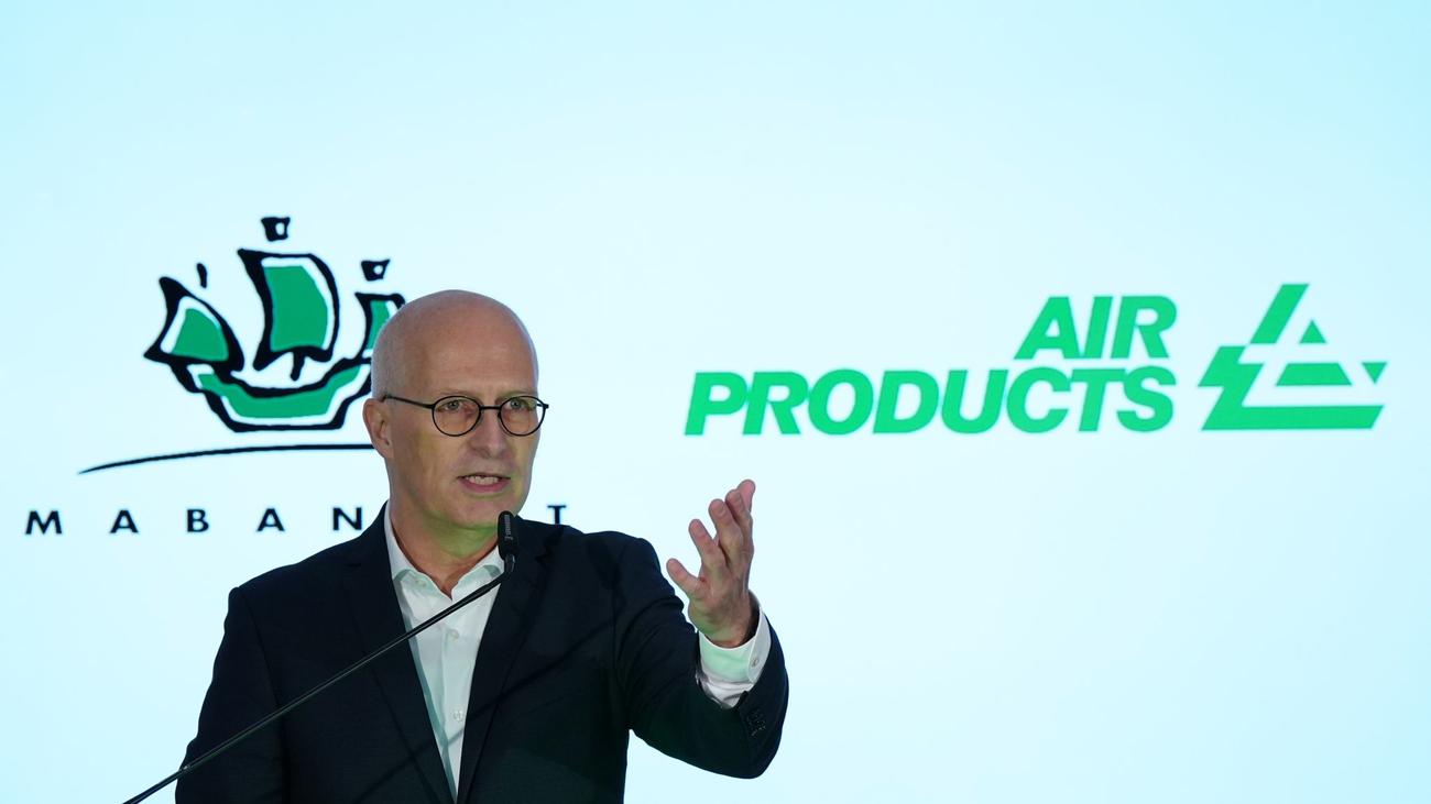 energieversorgung-gro-es-importterminal-f-r-erneuerbare-energien-in