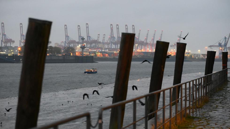 Niedriger Pegelstand Ungewöhnliche 