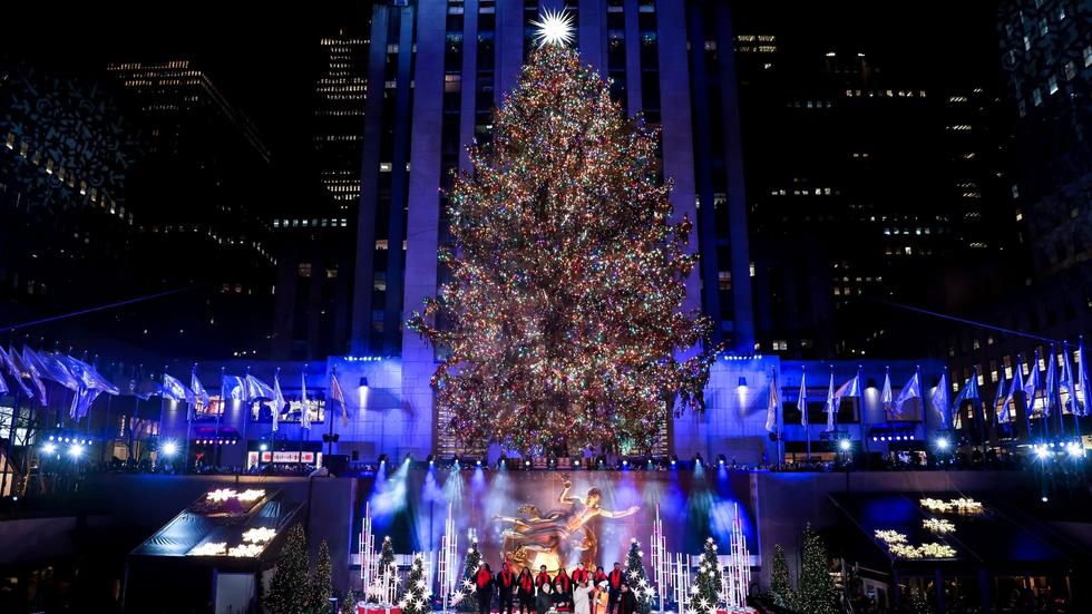 Tradition Lichter am RockefellerWeihnachtsbaum in New York angeknipst