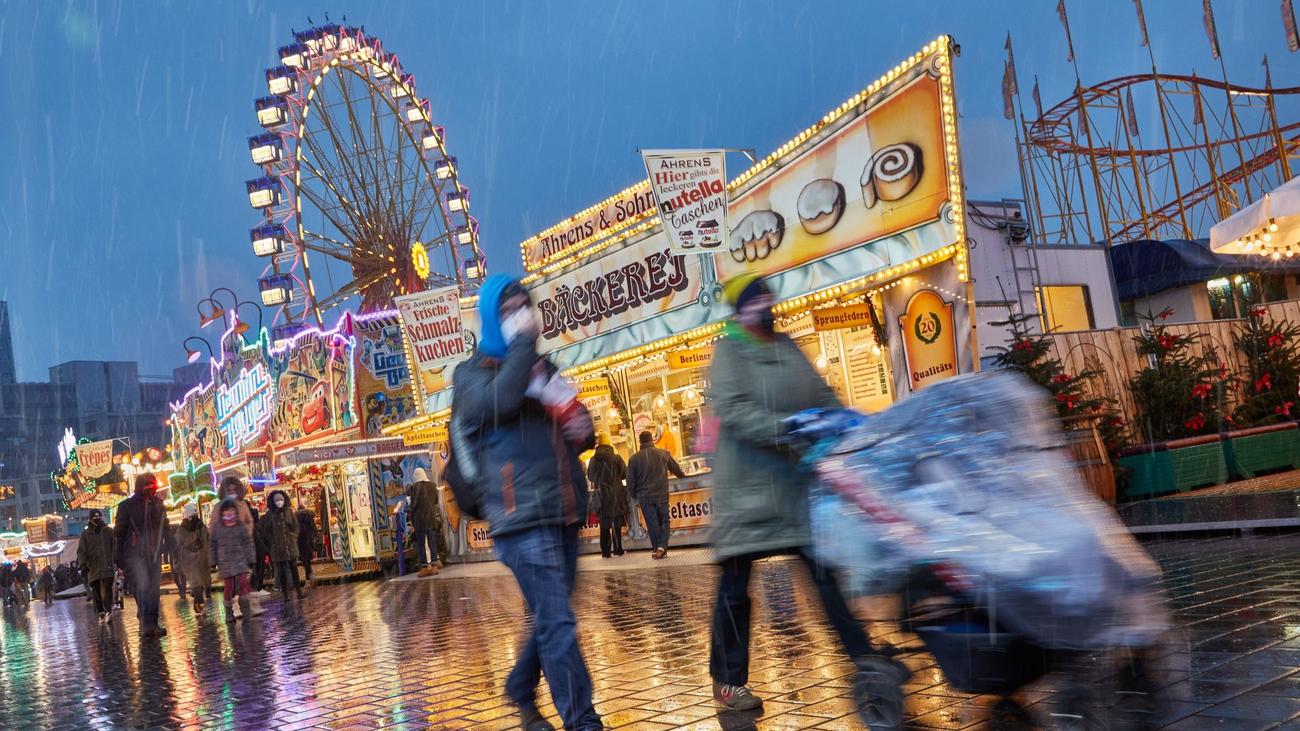 Volksfest Hamburger Winterdom endet mit 1,4 Millionen Besuchern ZEIT