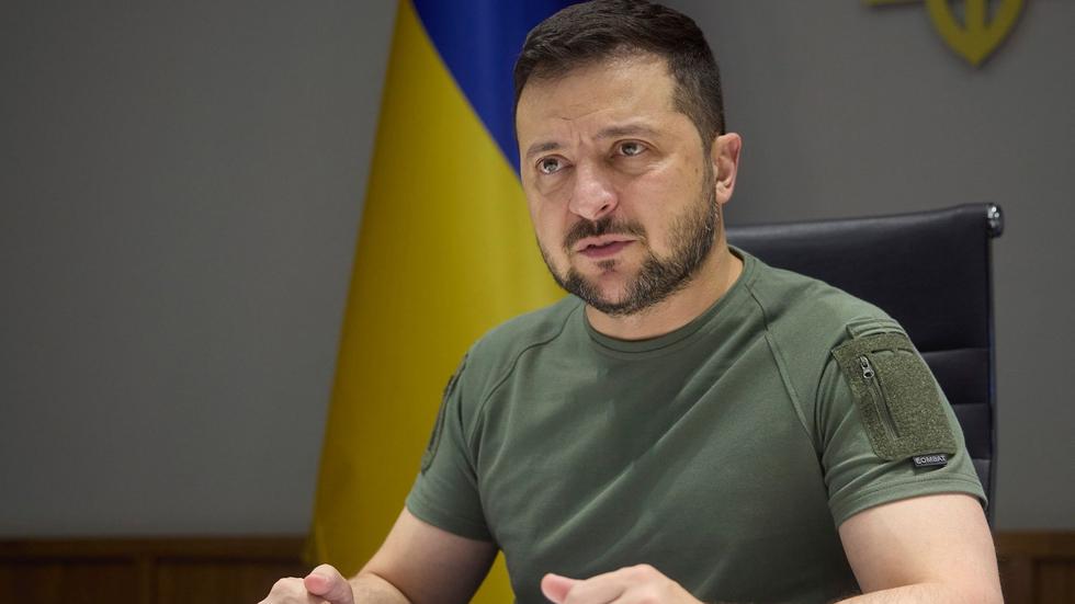 Ukraine-Krieg: Selenskyjs Reden als Buch: \