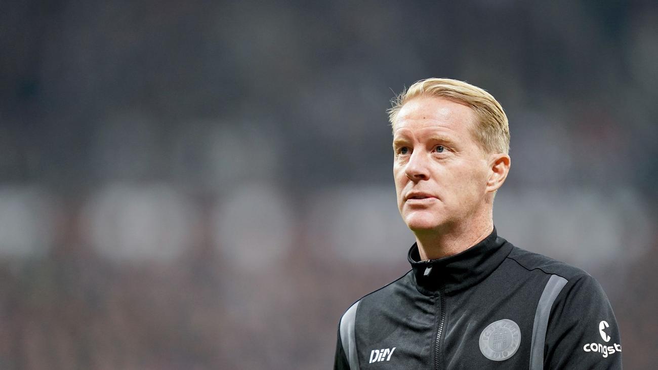 2 Liga Fc St Pauli Stellt Trainer Schultz Frei Zeit Online