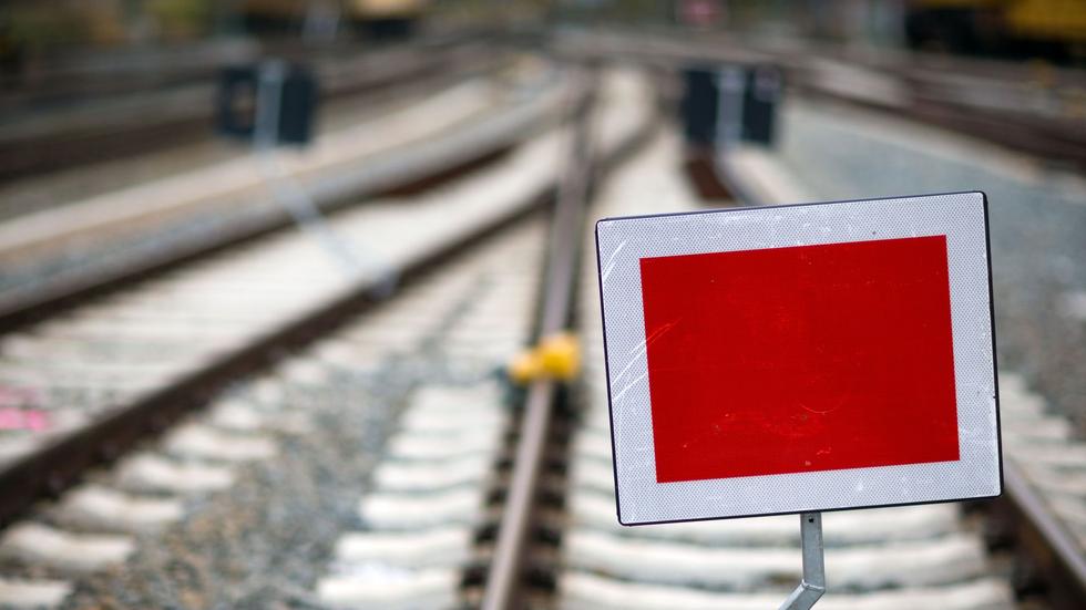 Notarzteinsatz Bahn Ausfälle und Verspätungen zwischen
