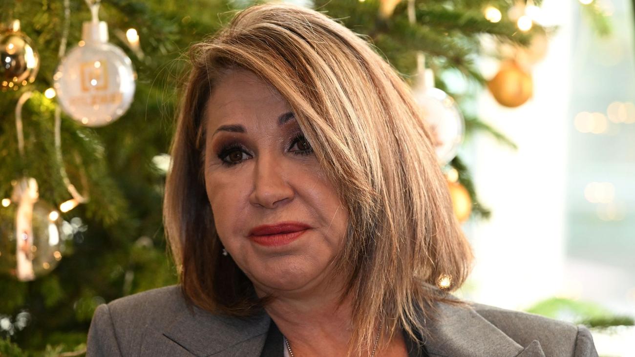 Fernsehen: Carmen Geiss verteidigt ihren Fellmantel: &amp;quot;Es ist Kaninchen ...