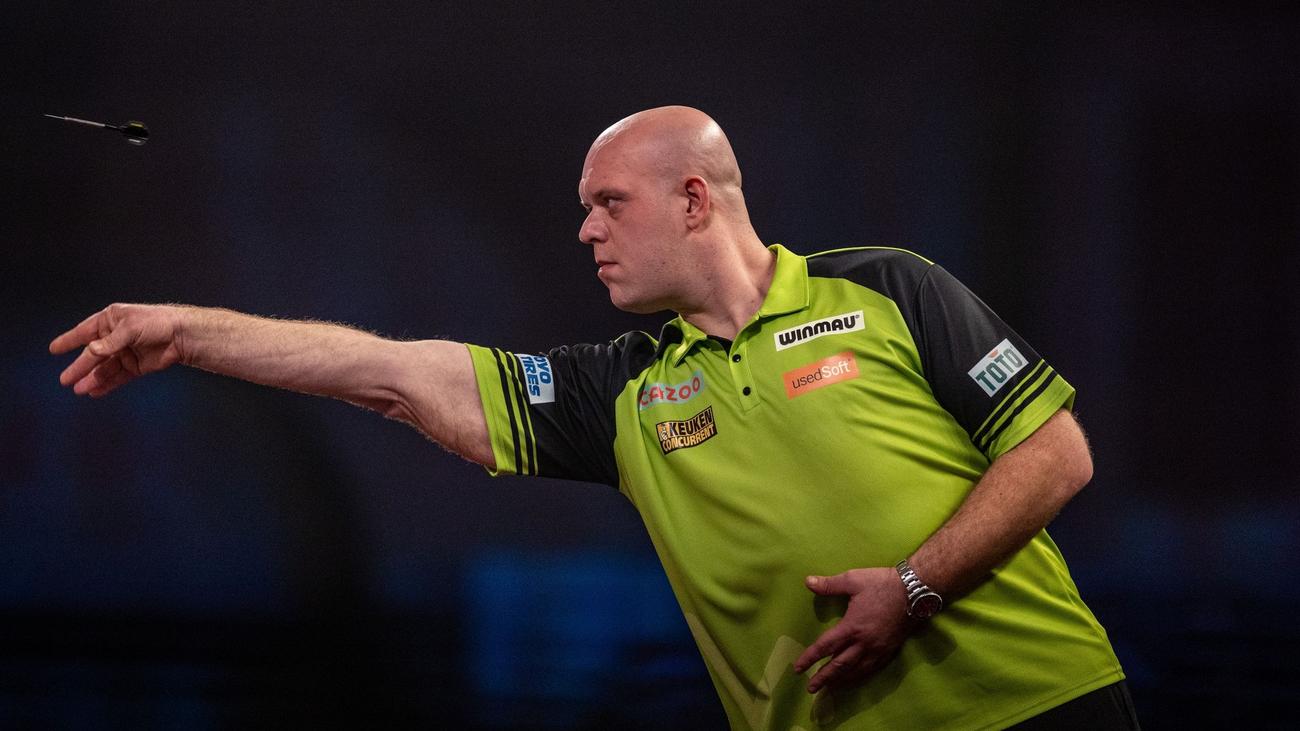Turnier in London: Darts-WM: Van Gerwen festigt Favoritenrolle  ZEIT 